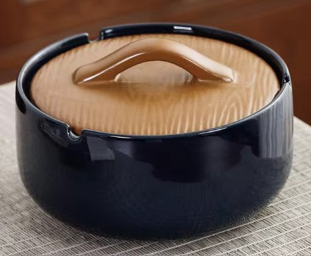 Gros Cendrier Fermé