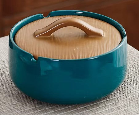 Gros Cendrier Fermé