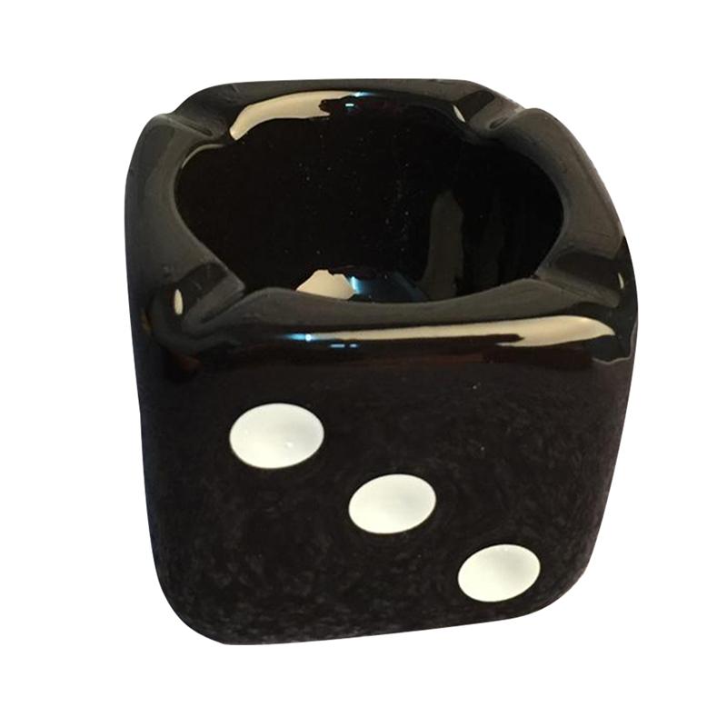 Cendrier Original En Forme de Dé | Cendrier-france