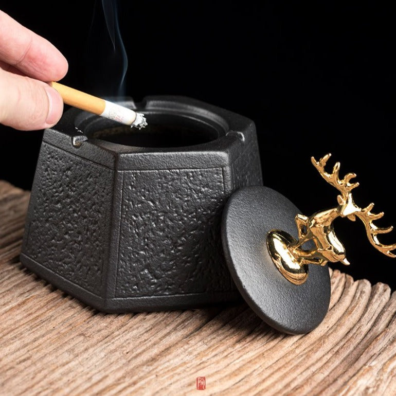 cendrier décoratif cerf