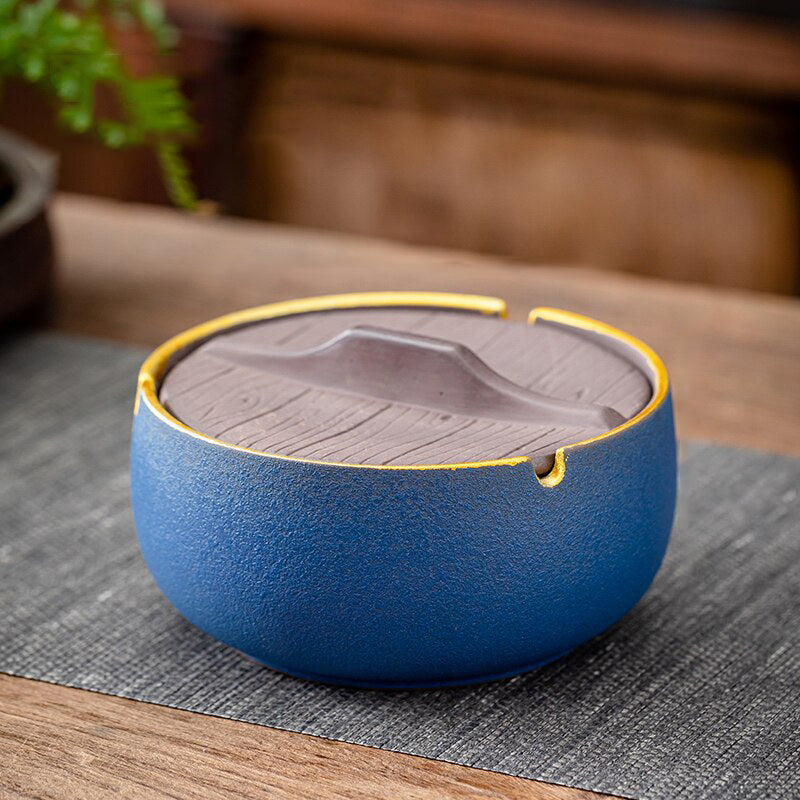 gros cendrier design bleu