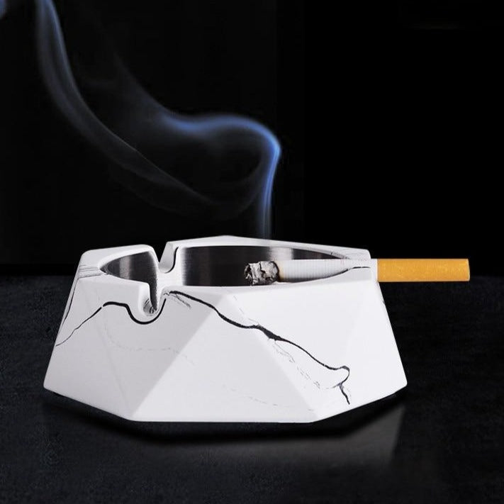 Cendrier design moderne au style affirmé